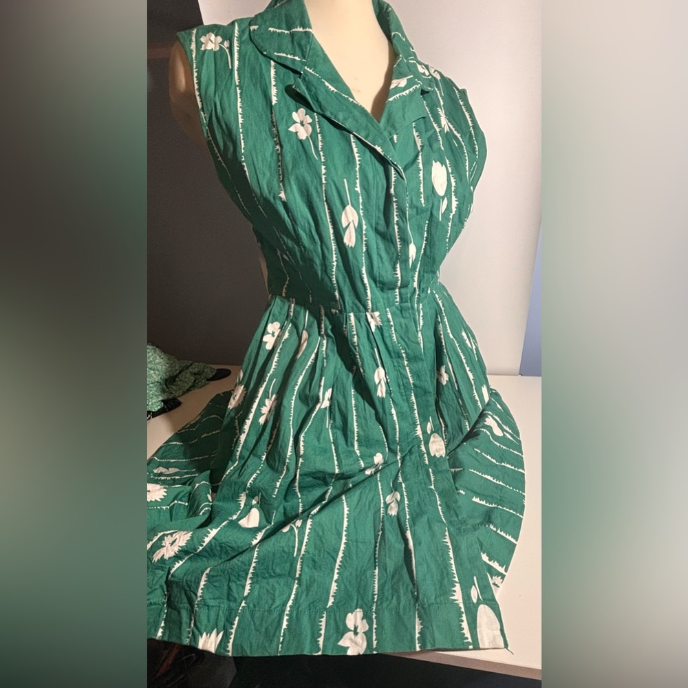 Emily and Fin Penny Swiss Chalet Claudia Crew Neck Mini Dress size Large - Picture 2 of 3
